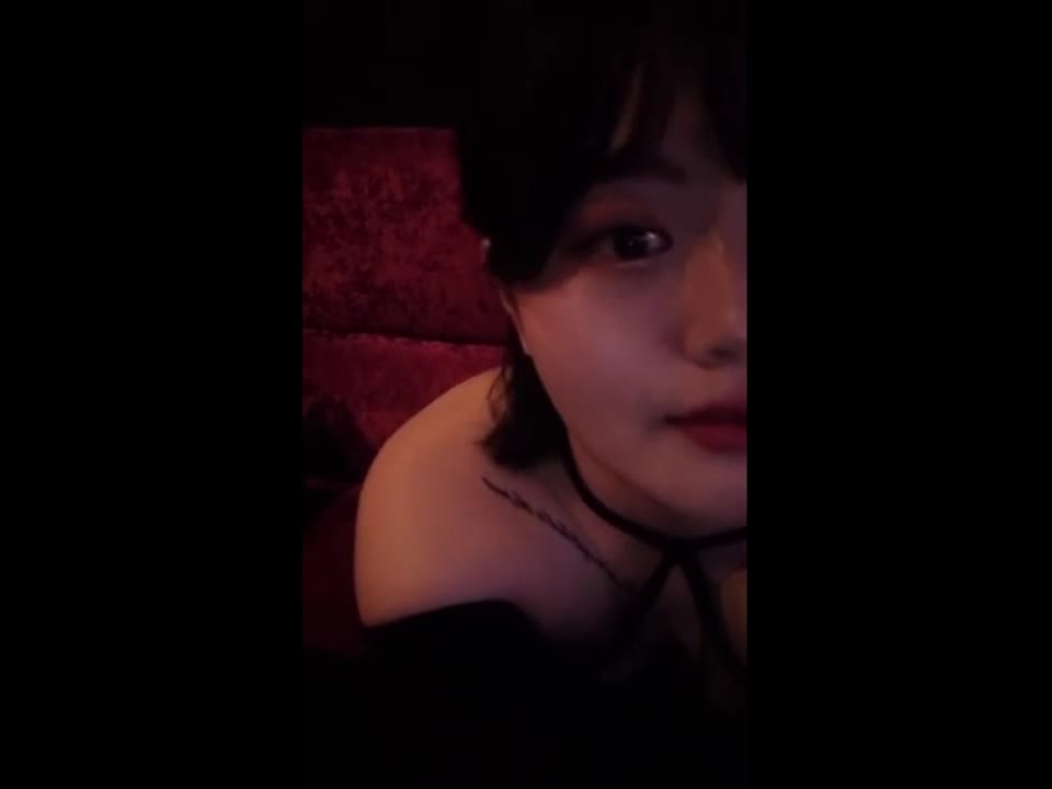꼴리면 남녀 구분없이 들이대는 성욕괴물 트위터 센쿠커플 썸네일